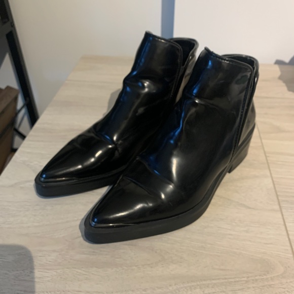 Zara leather pointy black heeled boots/booties Size 36 - Picture 7 of 7
